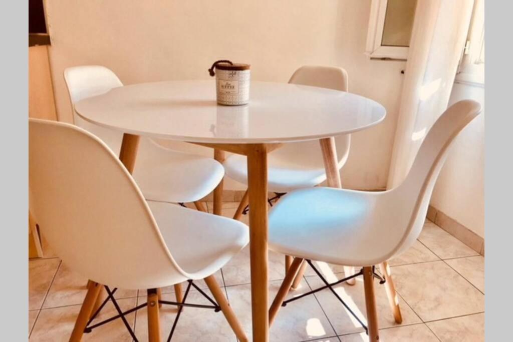 2 Pièces Rue Meynadier * Cannes